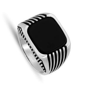 큰 둥근 사각형 블랙 오닉스 보석과 측면에 줄무늬가 있는 치코타 남성용 925 스탬핑 스털링 실버 반지