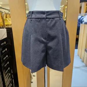 [에고이스트]허리장식포인트핀턱기모숏팬츠/EQ4WQ160_BP