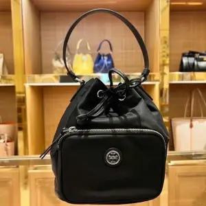 토리버치 버지니아 토트 버킷백 134652