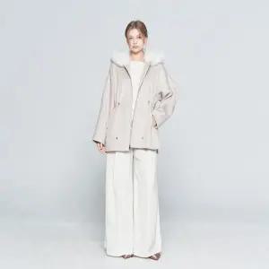 [사바티에](강남점)폭스 트리밍 울 케이프 자켓 (J22490SS)