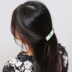 [콩심팥심]사각 자동헤어핀 그린 고정 장식 올림머리 버클