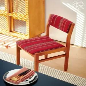 줄무늬의자 빈티지 복고풍 엔틱의자 나무의자 인테리어