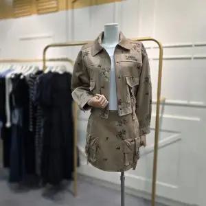 [에고이스트]장식 포인트 집업 자켓 ER3OJK51CA