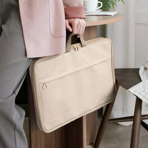 아이코닉 콜렉트 노트북파우치 15.6