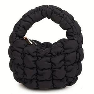 구름백 패딩백 퀼티드 데일리 바바 미니 가방 휴대폰 작은 소지품 수납