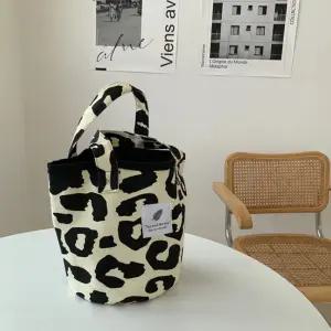 [지아네세탁소] 무늬가예쁜토드백 미니손가방 여성가방