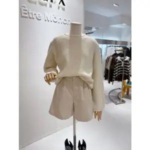 [갤러리아] 소매퍼프 루즈핏니트(GTAKP001B)