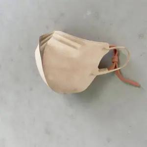 화장안묻는 마스크 KF94 보풀없는 에어리쉬 피부 트러블 새부리 항균 일회용