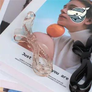 투명 리본모양 빗살 바나나핀 헤어핀 스타일링