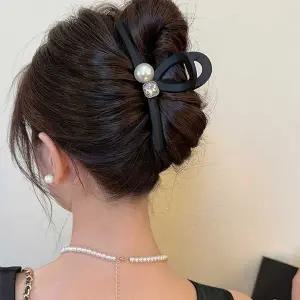 [골드스마일]여자 파티 모임 룩 진주 큐빅 헤어 집게 핀 올림 머리