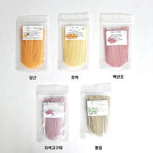 웰빙 무염국수 5종 당근 호박 뽕잎 백년초 자색고구마 앵무새 햄스터 토끼 소동물간식 웰빙간식 무염국수
