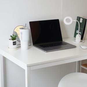 비셀리움 모던테이블 화이트프레임 1인용 조립식 철제 노트북 테이블 800 1000 1200 1400