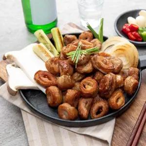 동원홈푸드 참나무에 훈연한 돼지 막창 1kg (500gX2팩 (400g + 100g소스))