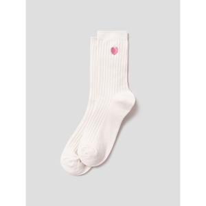 [에잇세컨즈] 하트 자수 양말 - 화이트 (1956KTWYJ1)