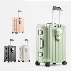 제커 파스텔 캐리어 20인치 출장 기내용 여행가방