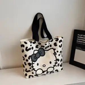헬로 키티 레오파드 캔버스 토트백 여성 대용량 싱글 숄더백 빅백 에코백