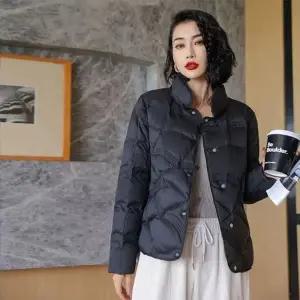 화이트 오리털 여성경량패딩 숏패딩 겨울 간절기 패딩 (WFFK0EU)