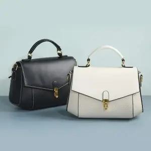 [아도라하우스]어반백 여성토트백 가죽토트백URB_W989