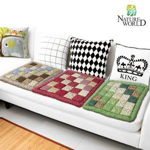 프리미엄 엠보싱 퀼트방석 만두방석 사계절 퀼팅 쇼파패드 의자 사무실 학생 식당 극세사 가죽