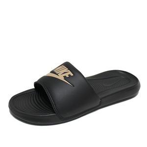 [나이키] 빅토리원 슬라이드 남성 여성 슬리퍼 실내화 블랙메탈릭골드 CN9675-006