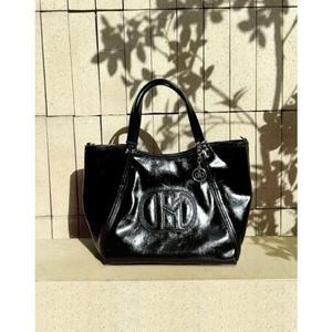 [NS홈쇼핑][헤지스ACC] HIBA4E529  [H20크링클]시그니처 H 패치 블랙 토트겸 숄더백M..