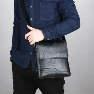 남성 가죽 미니 크로스백 심플 숄더백