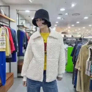 베네통/애플아울렛/리버시블 부클 점퍼/BAJPF2361