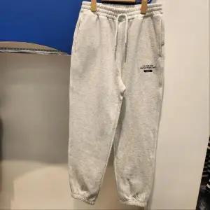 [에스핏] HC23 기모 베이직 조거 팬츠  SJY711MKPT01 (S19753332)