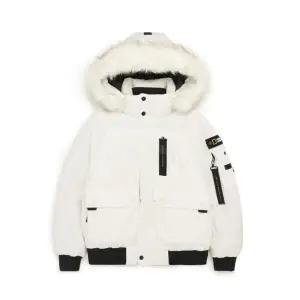 [내셔널지오그래픽] (N224MDW030-015) 남성 타루가 퍼 트리밍 후디 구스다운 점퍼