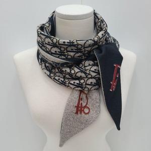 [애슬릿] 레터링 기모 사선 여성 겨울 롱 스카프 머플러