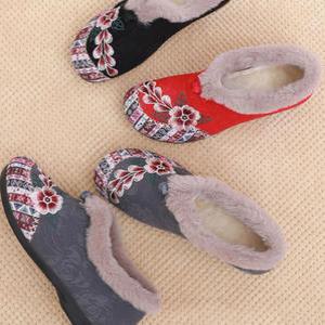 겨울 털 실내화 털슬리퍼 털신 방한 꽃무늬 자수 할머니 엄마 방한화 퍼안감 따뜻한