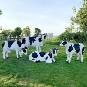 젖소 조형물 야외모형 가든 인형 장식품 펜션 정원 대형 정원장식 조각상