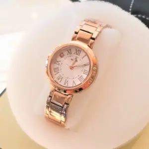 [롯데백화점]로이드 [GB]다이애나 컬렉션 여성 메탈 시계 LL2G21704IGG