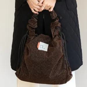 ONDOO 셔링 드로스트링 토트백 NC004