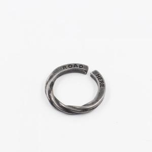 [벨가] 써지컬스틸 엔틱 얇은 꽈배기 반지