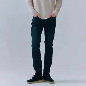 [하프클럽/체이스컬트]남성 기모 히든 밴딩 슬림 데님 팬츠-CFRK2321C04