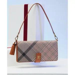 갤러리아 DCHO4E328 닥스 브라운 체크패턴 다기종 핸드폰 케이스