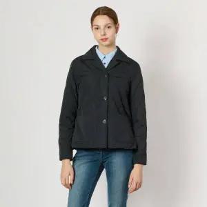 [BCBG] 퀼티드 카라 패딩 점퍼 B4W9R137