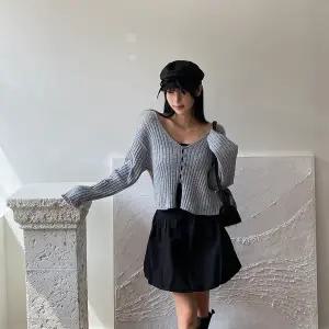 [시크블랙]미우스 뒷밴딩 벌룬 스타일 미니 스커트