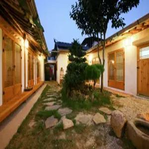 [전북 펜션] 전주 한옥마을숙박 알콩달콩다락방펜션 (전주 완산구,완주)