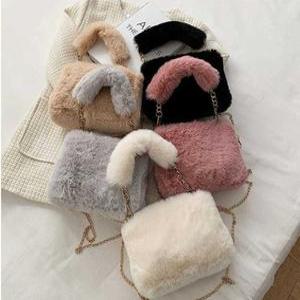 체인 귀요미 퍼가방 크로스백 토트백 여성가방 털가방 겨울 데일리백