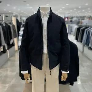 [지오지아]논퀼팅 경량 바람막이 패딩 점퍼_ABF1JP1101_BK_DG