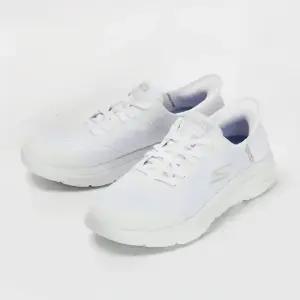 [스케쳐스] 고워크 아치핏 2.0 여성 화이트