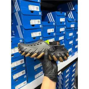 [크록스]더한어패럴 당일출고 샌들 에코 RO 클로그 블랙 211675 001 슬리퍼