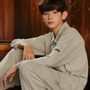 마밤 MSMV 피치기모 아동 주니어 잠옷 초등학생 파자마 실내복 세트 에센셜세이지카키