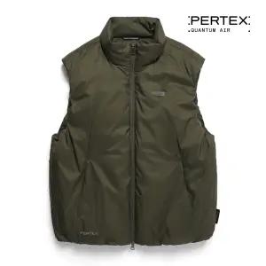 [내셔널지오그래픽]내셔널지오그래픽 N244MDV240 토르니에 하이넥 속사시 경량 구스 다운 베스트 KHAKI