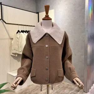 [대구백화점] [ab.f.z]니트 카라 탈부착 단추 가디건(AOZ4HY39K)