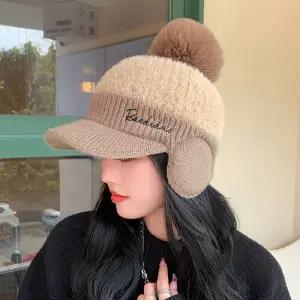 LnD 여성 겨울 니트 방울 모자 귀달이 챙모자 따뜻한 방한모 캡모자 골프 볼캡 귀마개