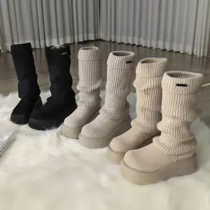 [바닐라슈] 노아벨 스웨이드콤비 니트시보리 통굽 하프부츠(6cm)