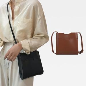 [지음]G-019 레더 포켓 크로스백  / 여성가방 숄더백 핸드백 토트백 미니백